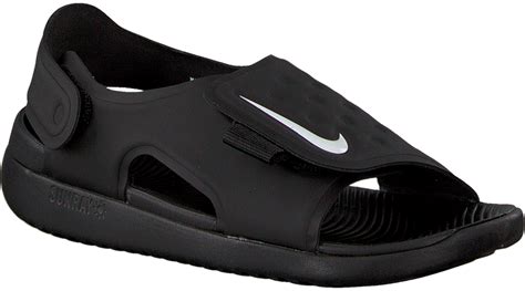 zwarte schoenen nike|zwarte nike sandalen.